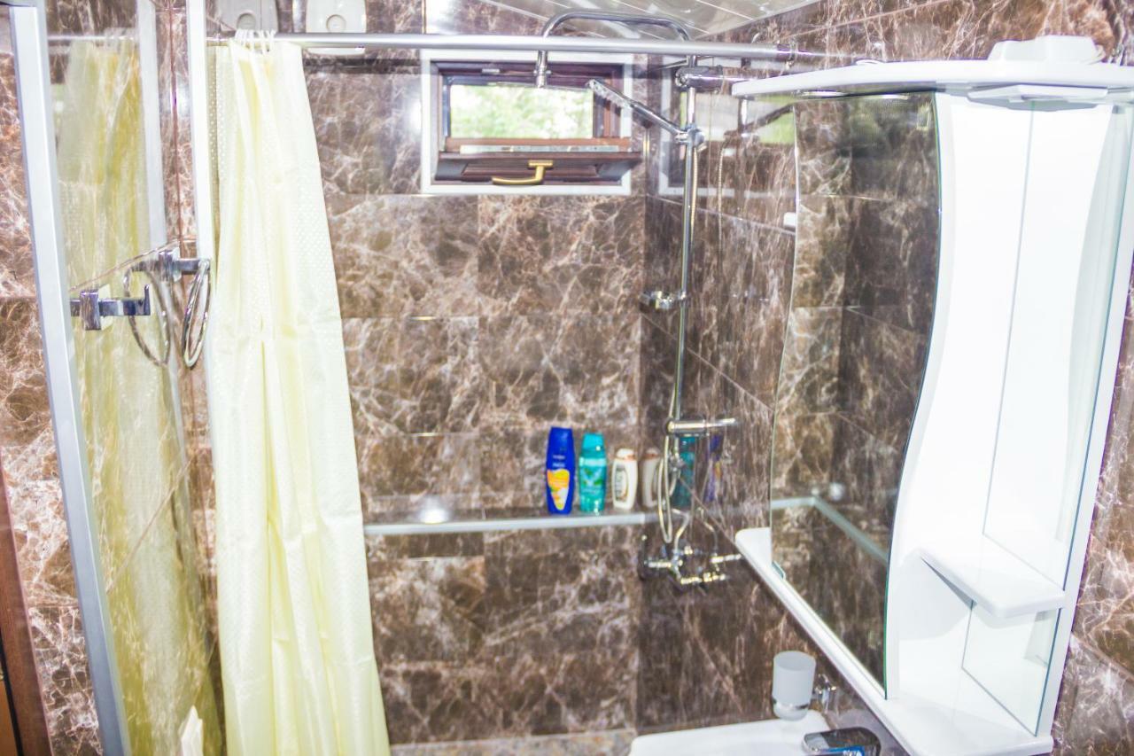 Apartament Sofia ティビリシ エクステリア 写真